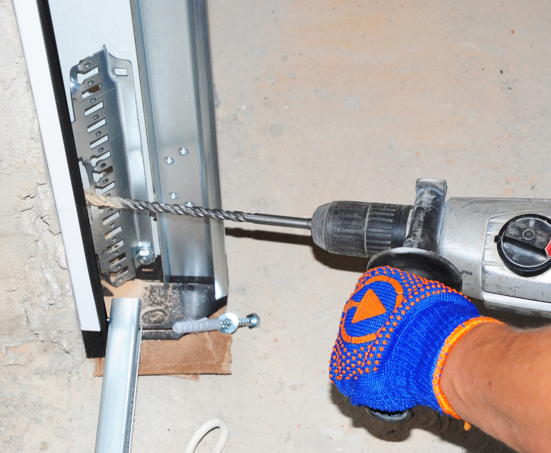 Garage Door Repair West Island