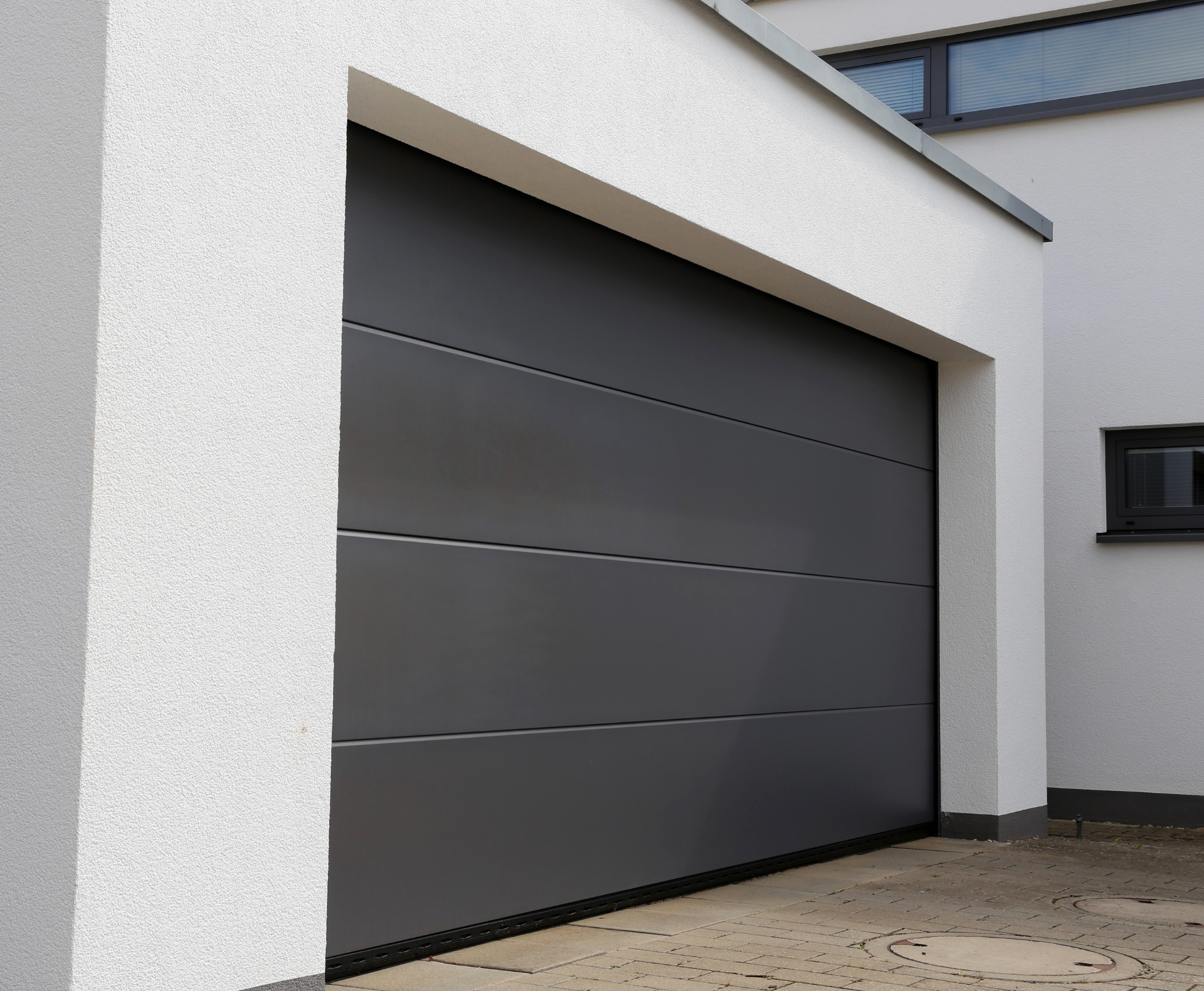 Residential Garage Door Repair Saint Laurent