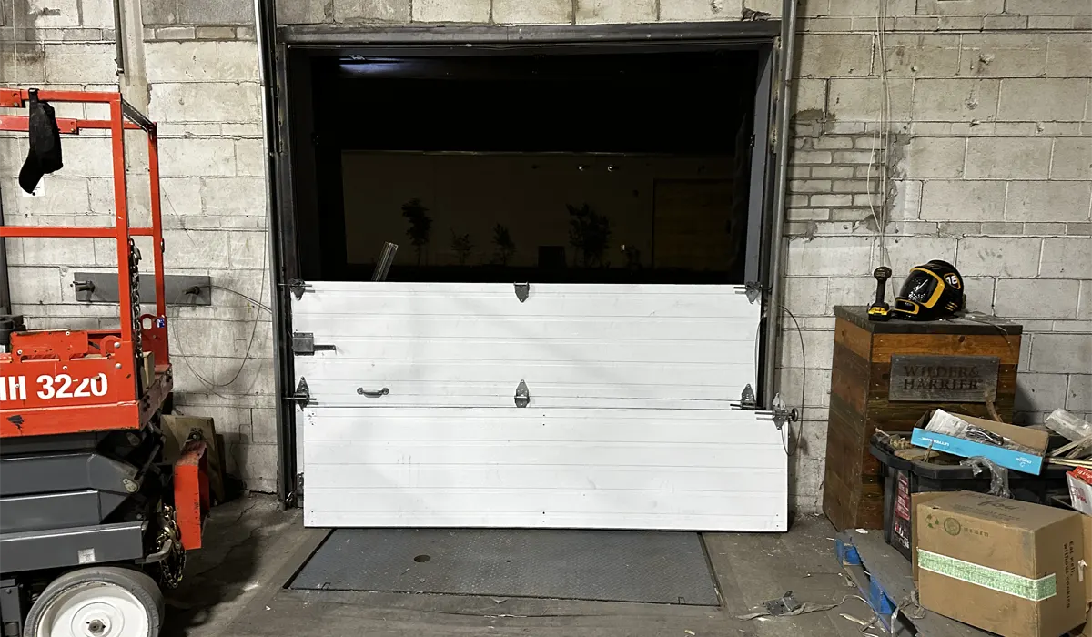 Repairing a garage door that does not fully closed